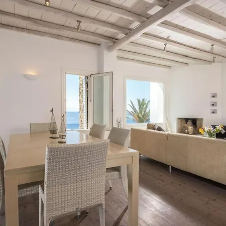 Ostraco, Beachfront House 50m From The Villa Kalafatis